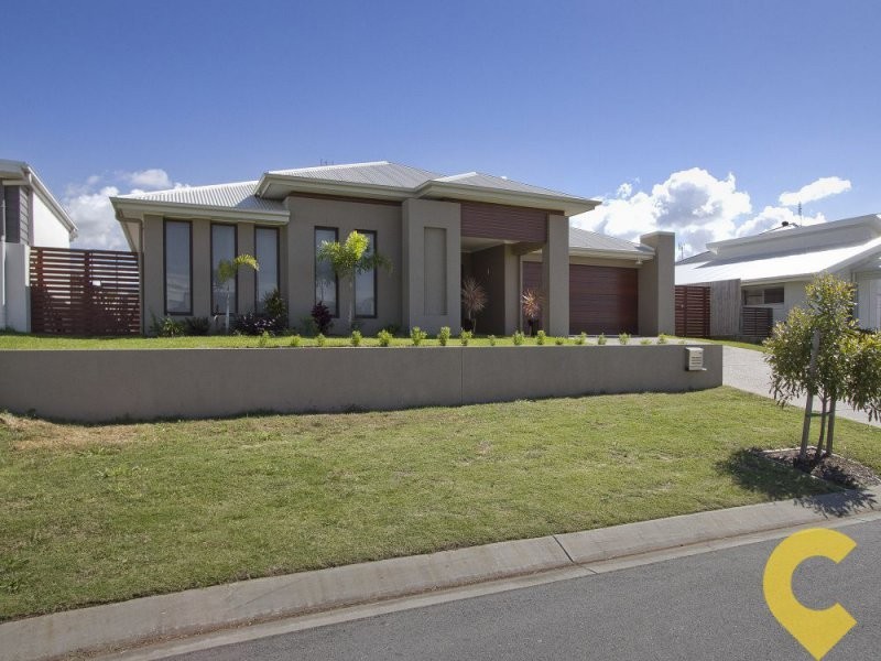 13 Riflebird Place, Mountain Creek QLD 4557