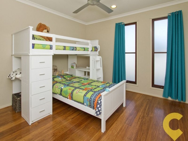 13 Riflebird Place, Mountain Creek QLD 4557