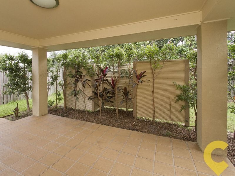 7 Liekefett Way, Little Mountain QLD 4551