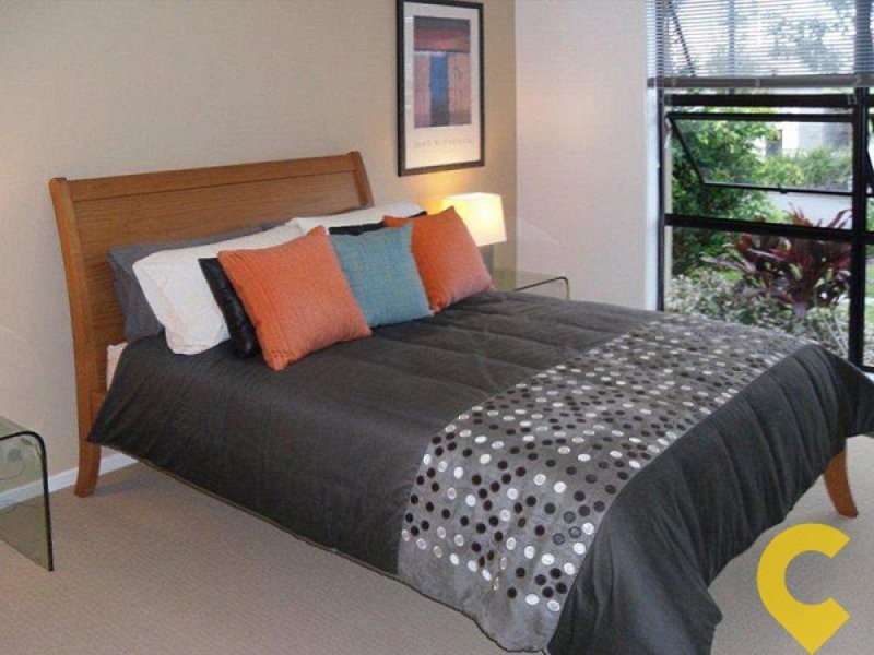 7 Liekefett Way, Little Mountain QLD 4551