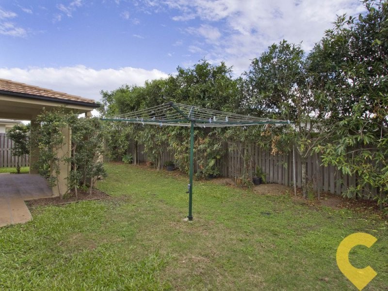 7 Liekefett Way, Little Mountain QLD 4551