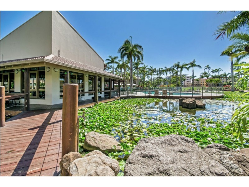31/2 Landsborough Parade, Golden Beach QLD 4551