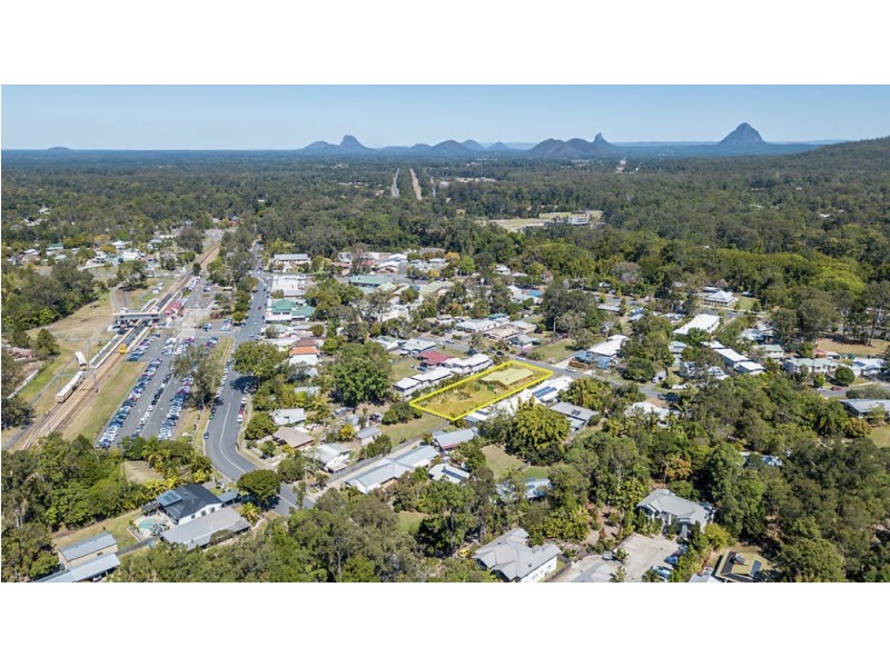 11 Mill Street, Landsborough QLD 4550
