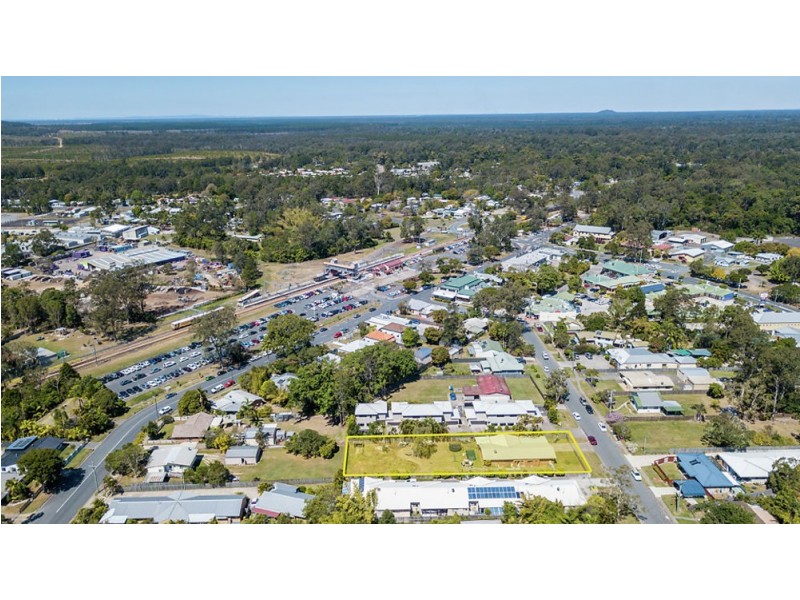 11 Mill Street, Landsborough QLD 4550