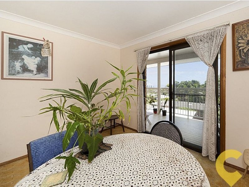 7 Yakola Parade, Alexandra Headland QLD 4572