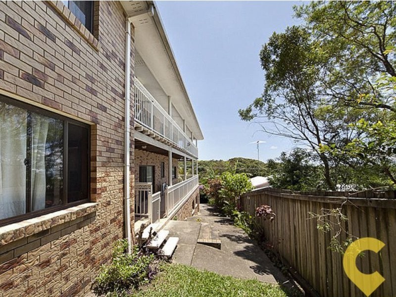 7 Yakola Parade, Alexandra Headland QLD 4572