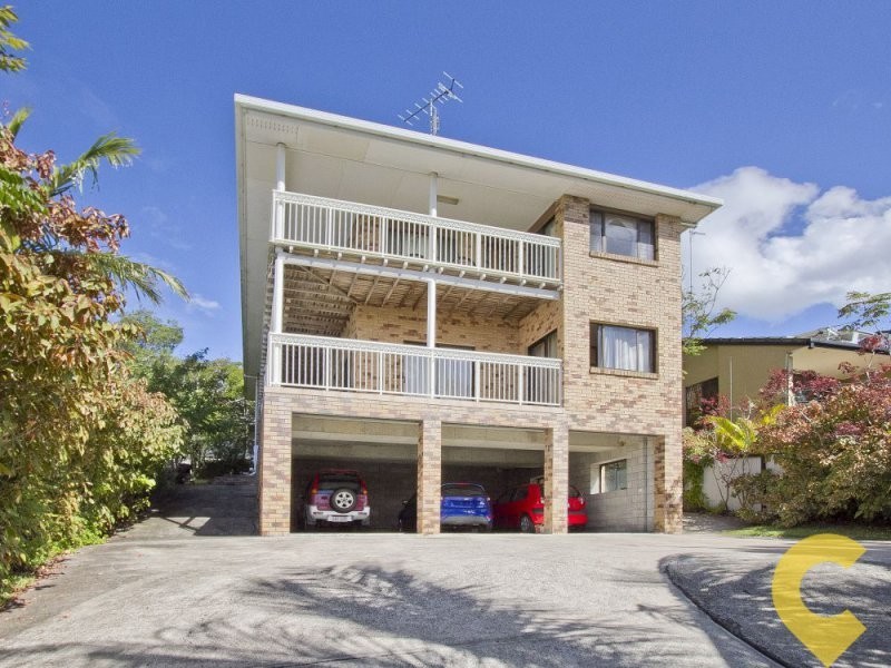 7 Yakola Parade, Alexandra Headland QLD 4572