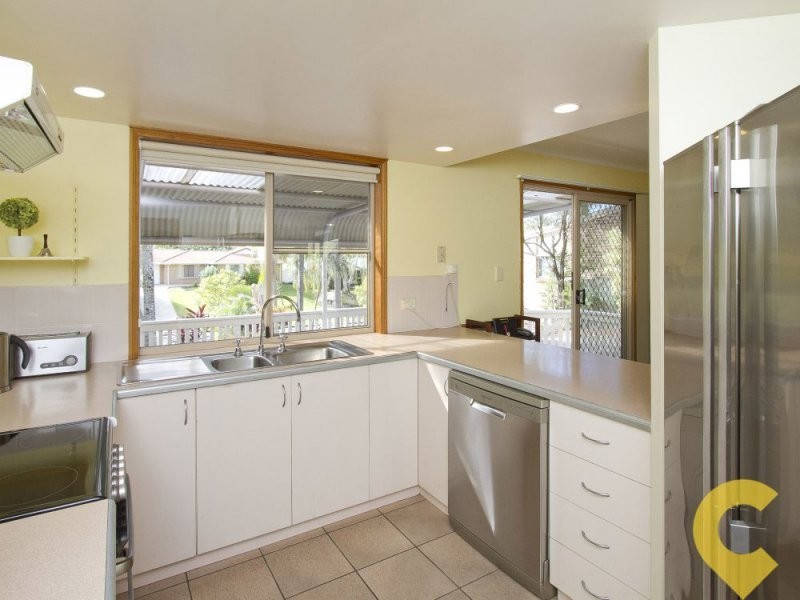 16 Heron Drive, Aroona QLD 4551