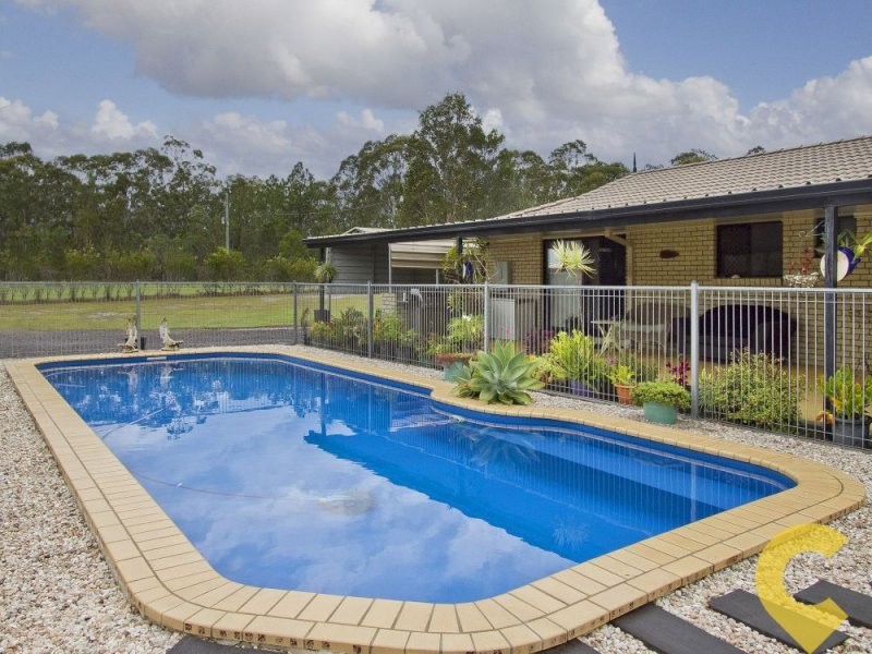 105 Red Road, Beerburrum QLD 4517