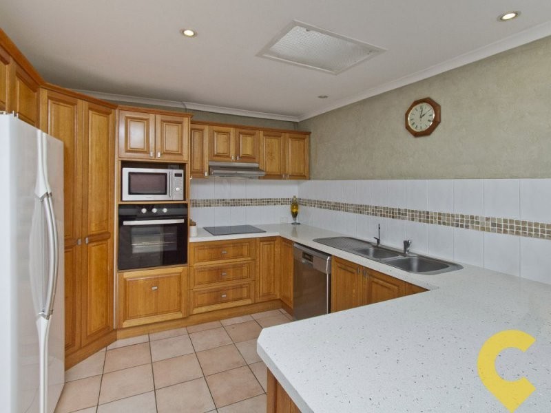71 Karawatha Drive, Mountain Creek QLD 4557