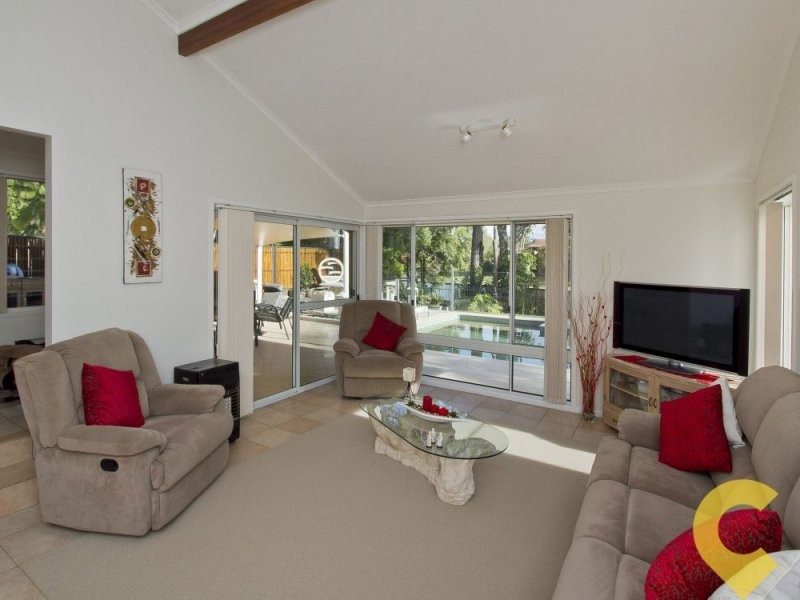 71 Karawatha Drive, Mountain Creek QLD 4557
