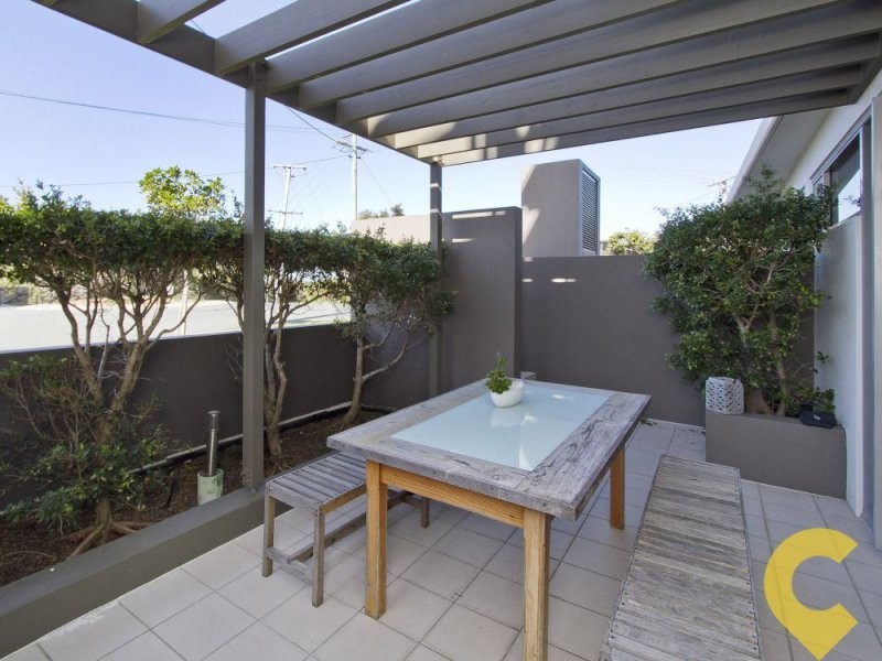 3/4 Bennett Street, Moffat Beach QLD 4551