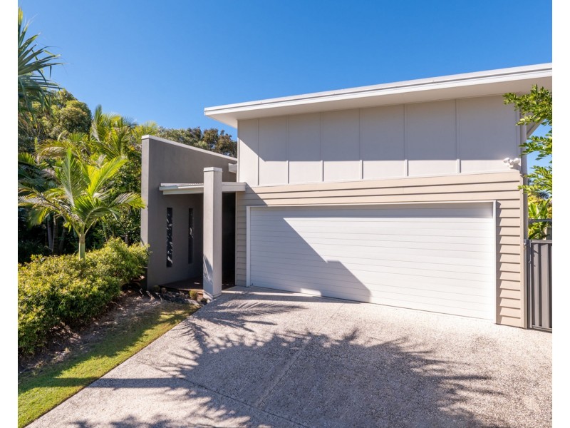 8 Koopa Place, Pelican Waters QLD 4551