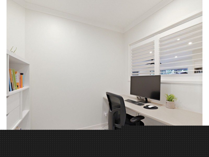 8 Koopa Place, Pelican Waters QLD 4551