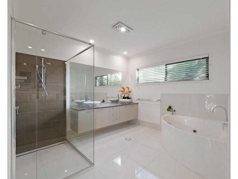 8 Koopa Place, Pelican Waters QLD 4551