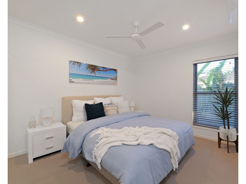 8 Koopa Place, Pelican Waters QLD 4551