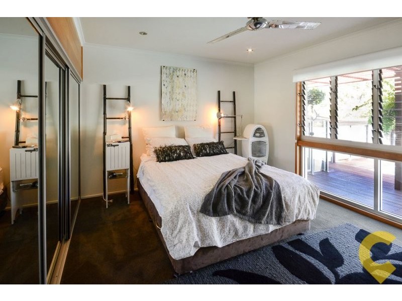 2 Lawrence Street, Mooloolaba QLD 4557