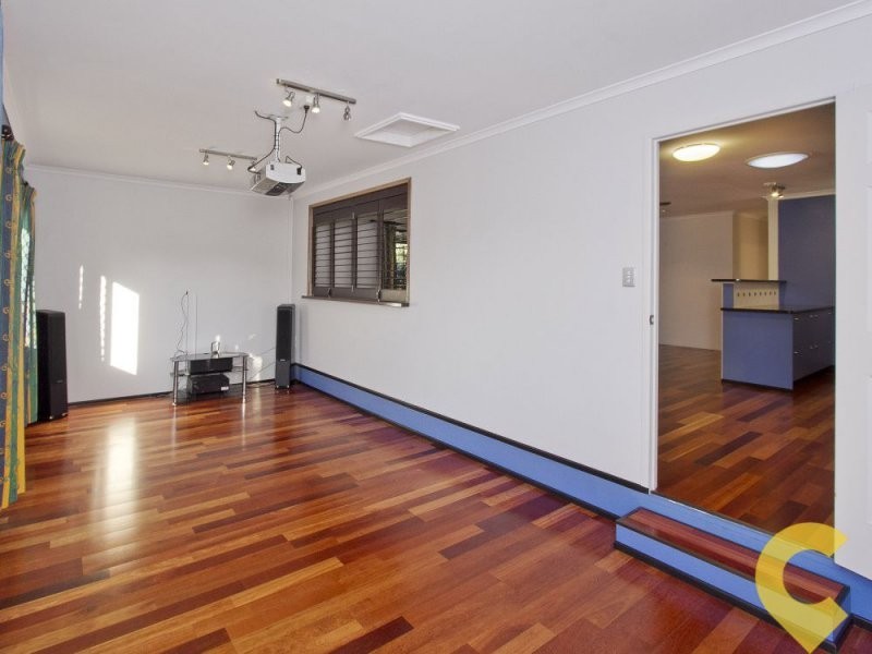 29 Hodgens Street, Caloundra QLD 4551