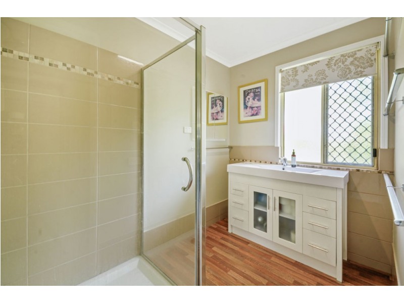 1 Lawman Street, Caloundra West QLD 4551