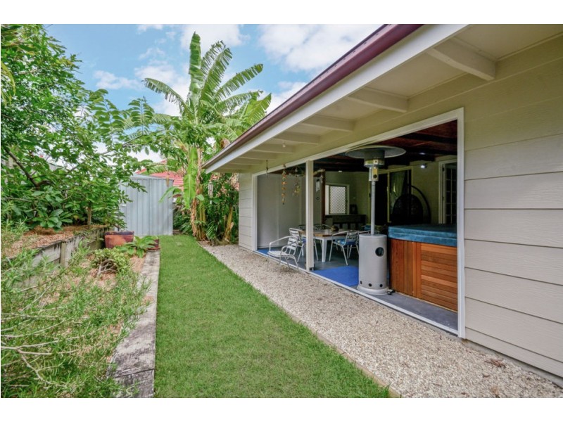 1 Lawman Street, Caloundra West QLD 4551