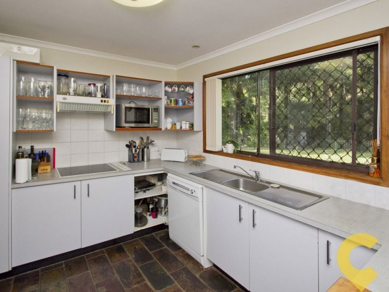 33 Rainforest Drive, Meridan Plains QLD 4551