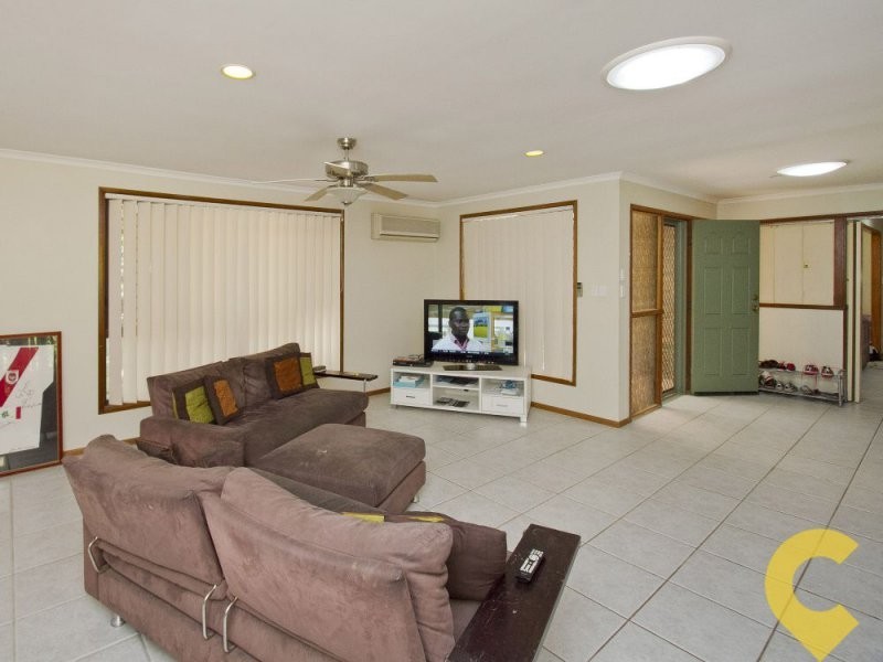 33 Rainforest Drive, Meridan Plains QLD 4551