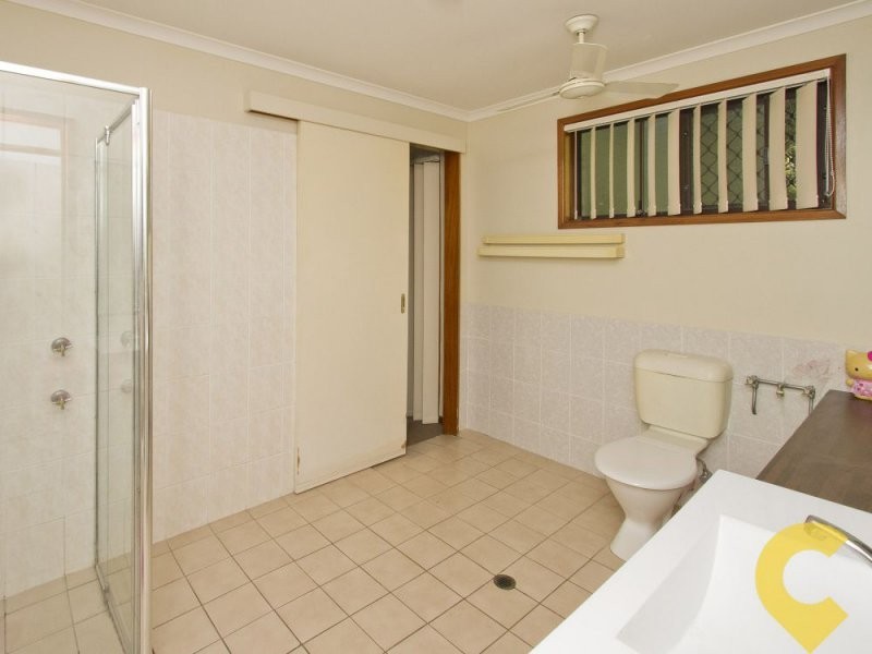 33 Rainforest Drive, Meridan Plains QLD 4551