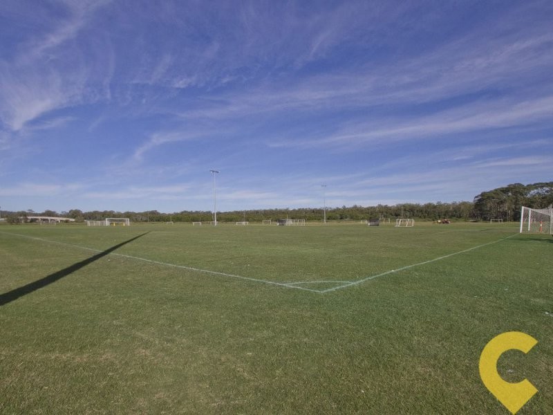 33 Rainforest Drive, Meridan Plains QLD 4551