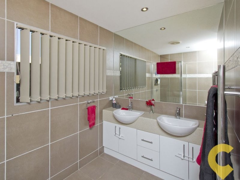 887 Maroochydore Road, Forest Glen QLD 4556