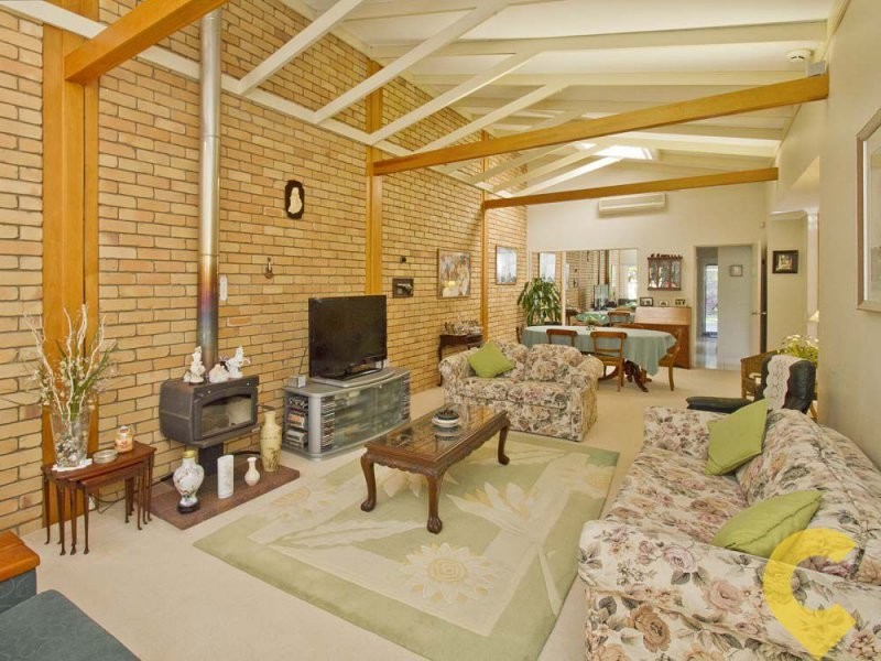 2/5 Gamban Esplanade, Currimundi QLD 4551