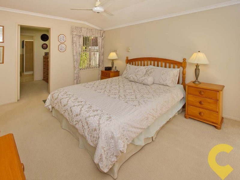 2/5 Gamban Esplanade, Currimundi QLD 4551