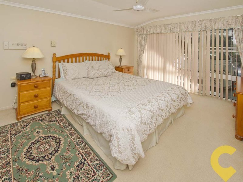 2/5 Gamban Esplanade, Currimundi QLD 4551