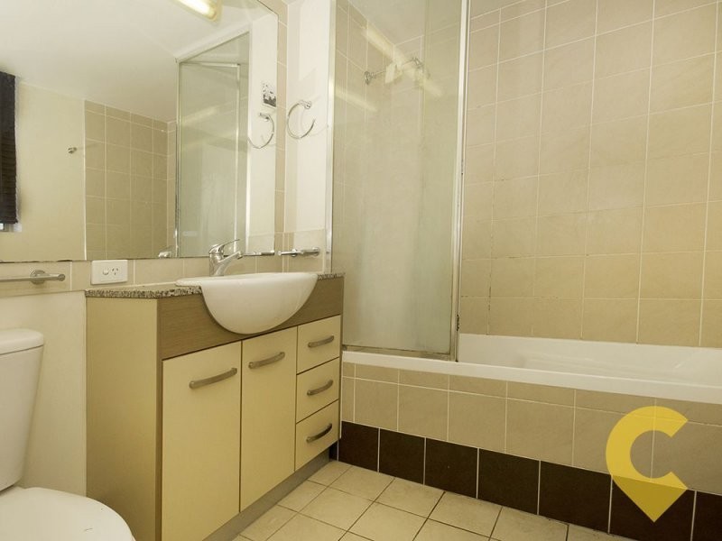 3050/36 Browning Boulevard, Battery Hill QLD 4551