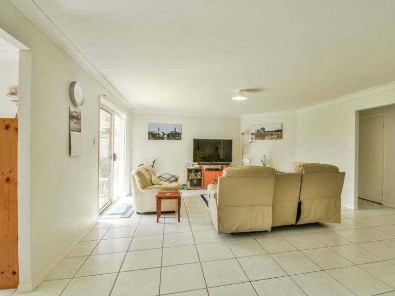 3 Tashi Place, Little Mountain QLD 4551