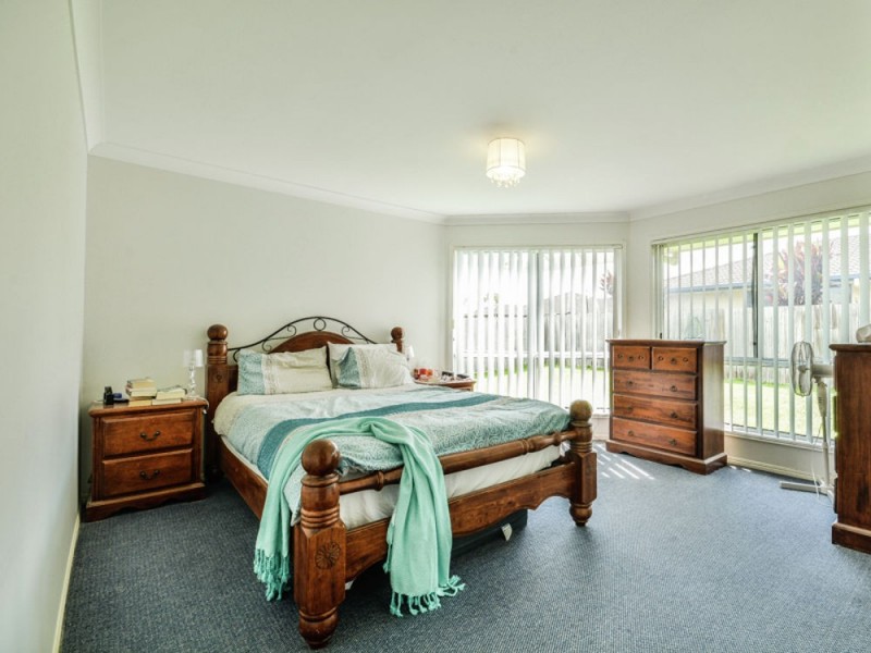 3 Tashi Place, Little Mountain QLD 4551