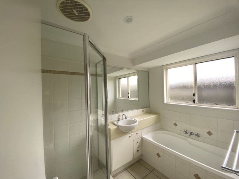 14 Pembroke Crescent, Sippy Downs QLD 4556