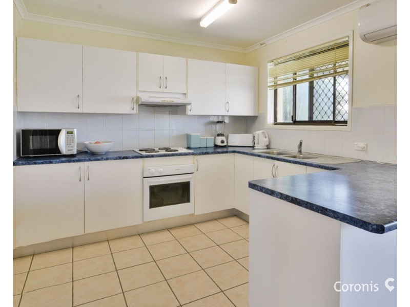 31 Lapoinya Crescent, Warana QLD 4575