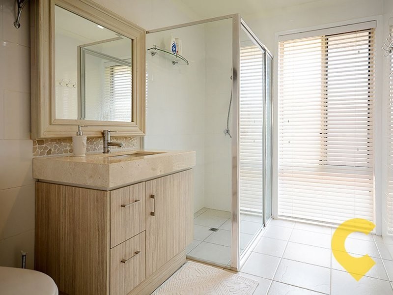 13 Otter Court, Pelican Waters QLD 4551