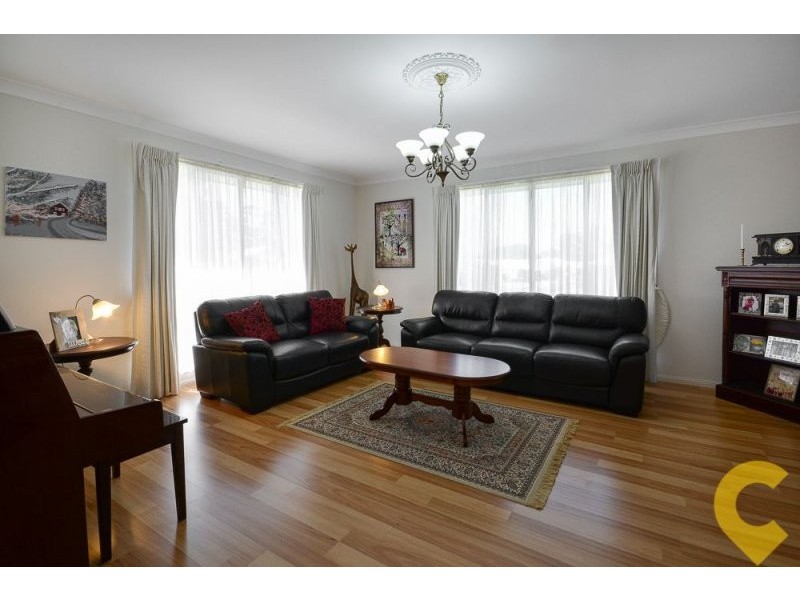 17 Forest View Way, Little Mountain QLD 4551