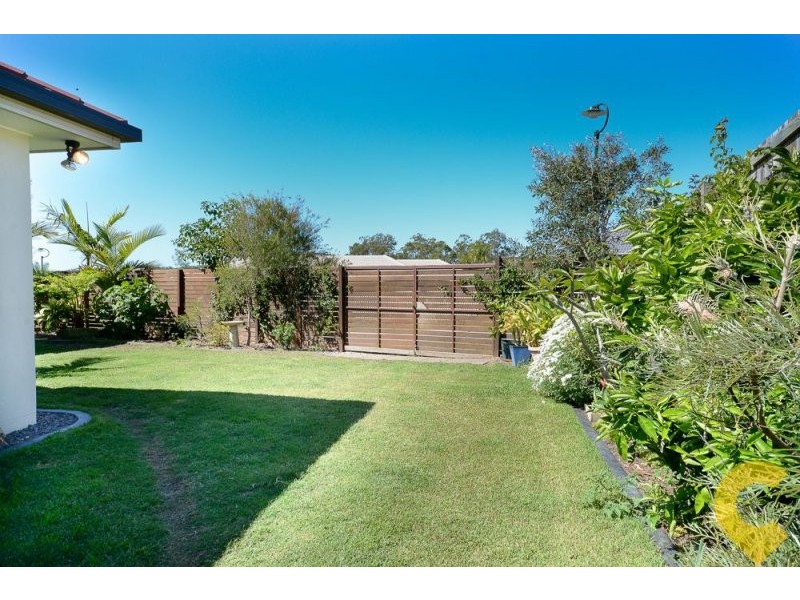 17 Forest View Way, Little Mountain QLD 4551