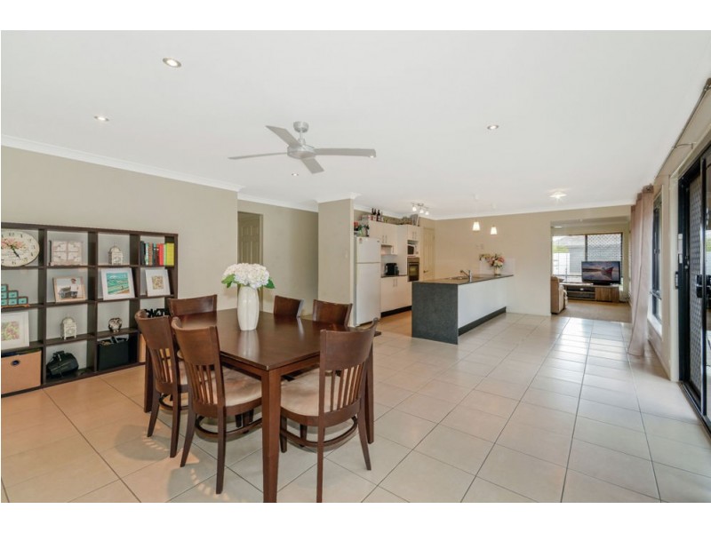 35 Howitt Street, Caloundra West QLD 4551