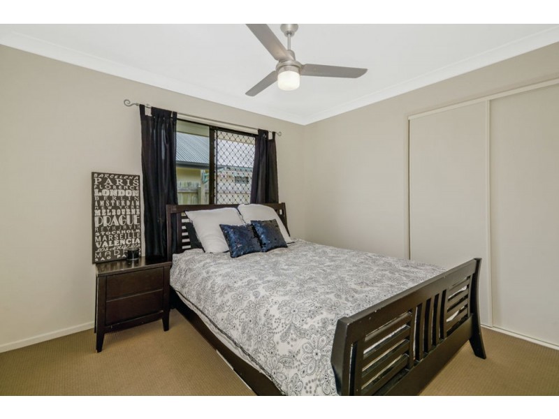35 Howitt Street, Caloundra West QLD 4551