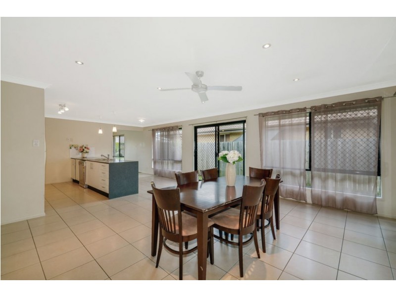 35 Howitt Street, Caloundra West QLD 4551
