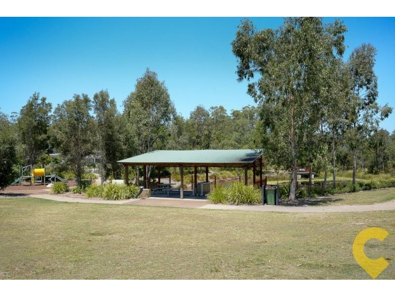 11 Pepper Tree Way, Beerwah QLD 4519