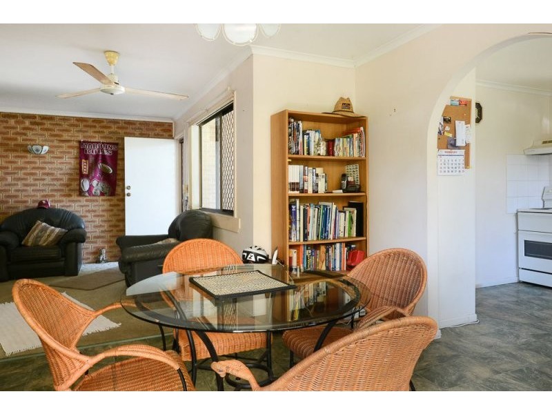 1/4 Doondoon Street, Currimundi QLD 4551