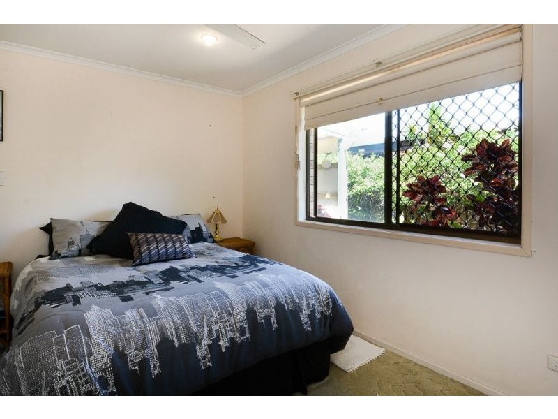 1/4 Doondoon Street, Currimundi QLD 4551