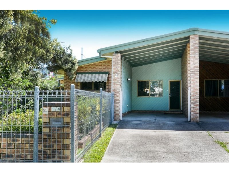 1/4 Doondoon Street, Currimundi QLD 4551