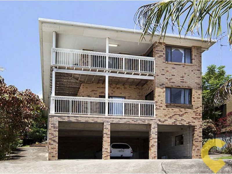 7 Yakola Parade, Alexandra Headland QLD 4572