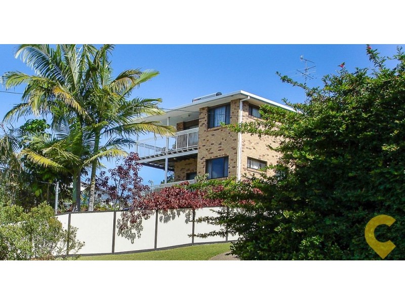 7 Yakola Parade, Alexandra Headland QLD 4572