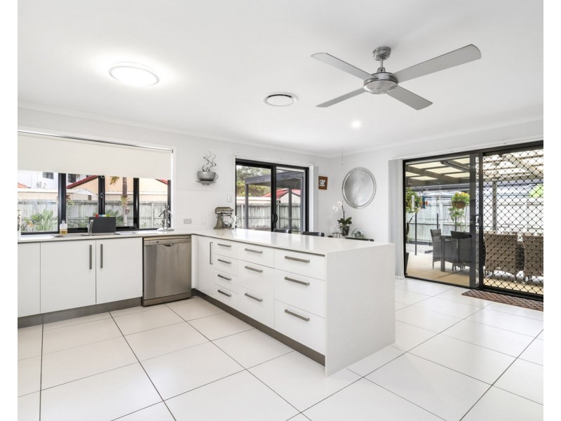 3 Lang Street, Pelican Waters QLD 4551